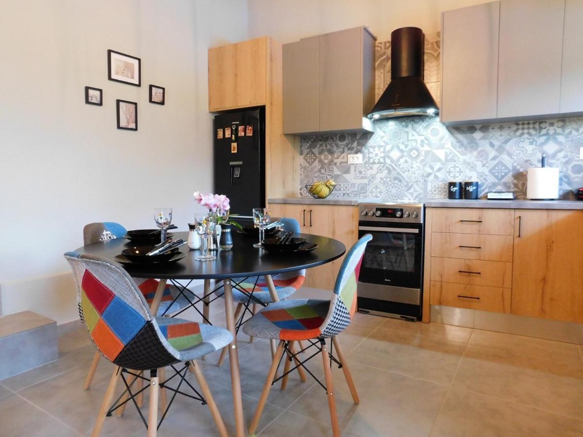 Agia  M & M Houseヴィラ エクステリア 写真